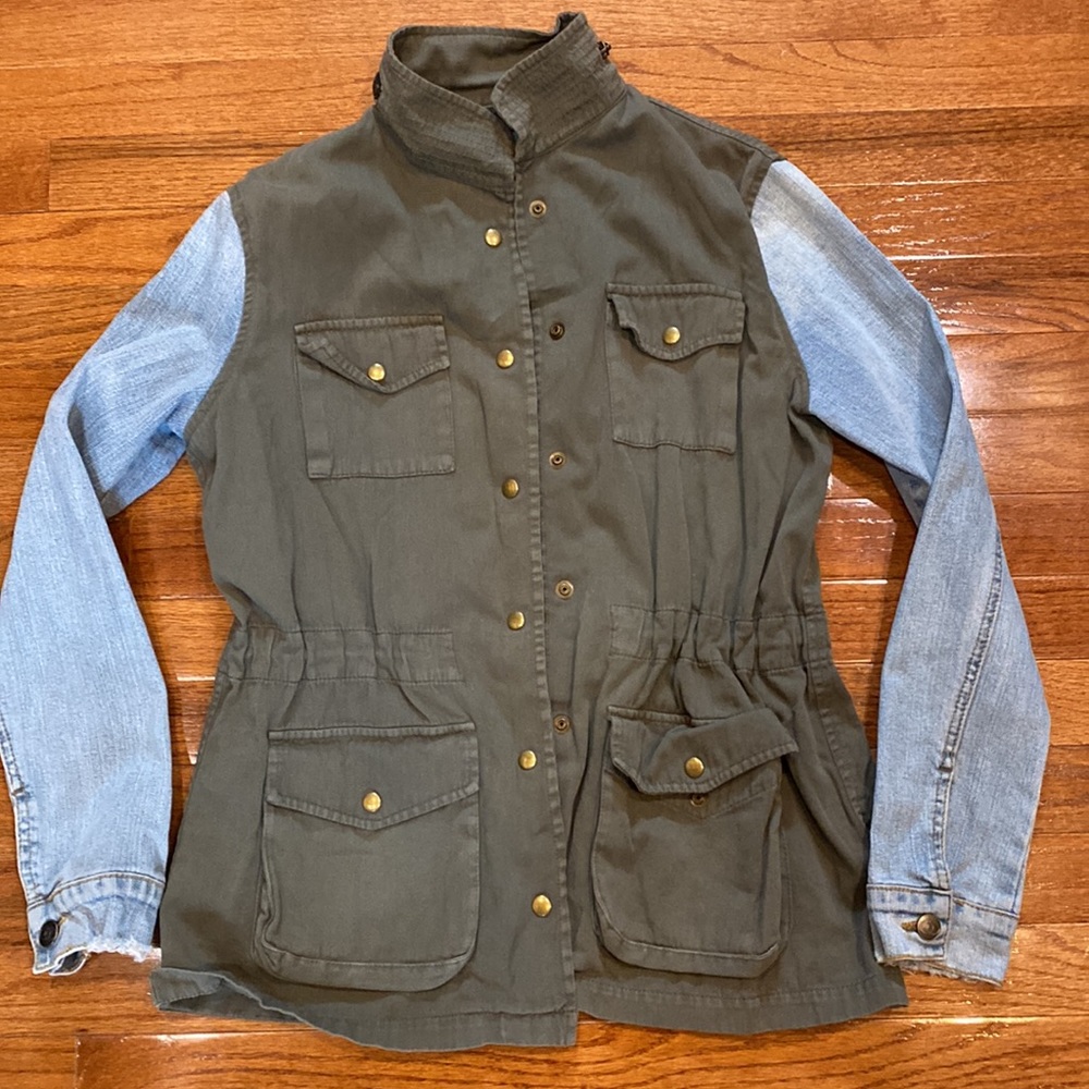 Two Tone Jacket - image 4